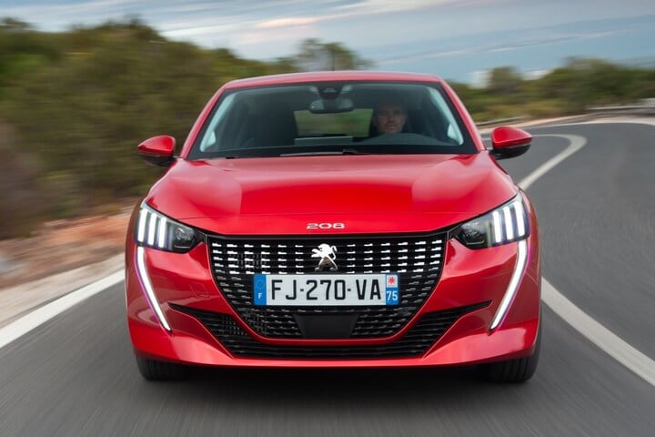 Peugeot 208