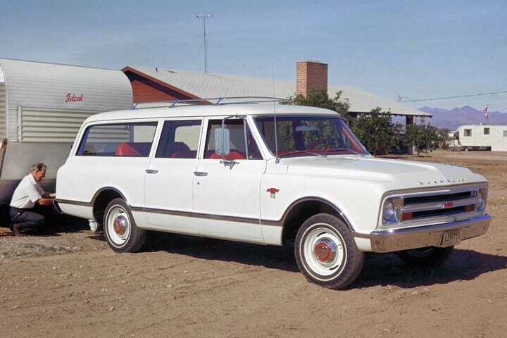 Chevrolet Suburban