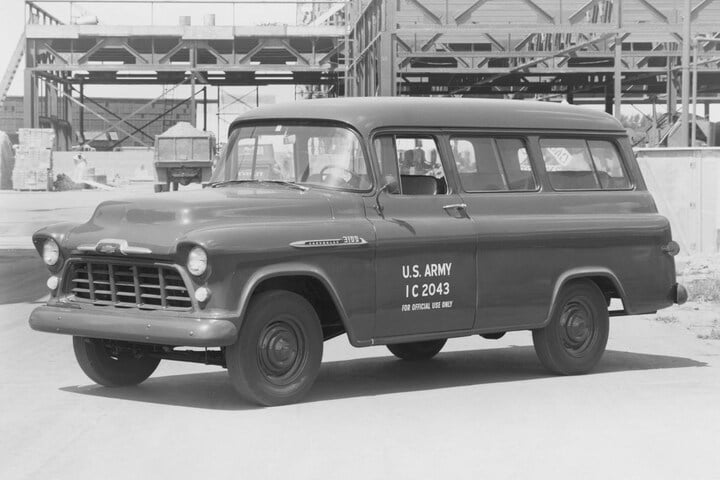Chevrolet Suburban