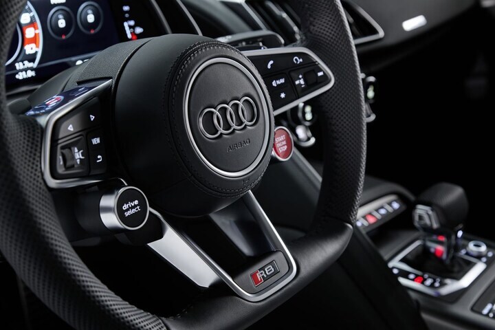 Audi R8 V10 RWD