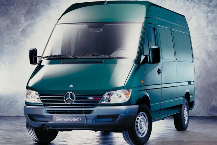 Facelift Friday: Mercedes-Benz Sprinter