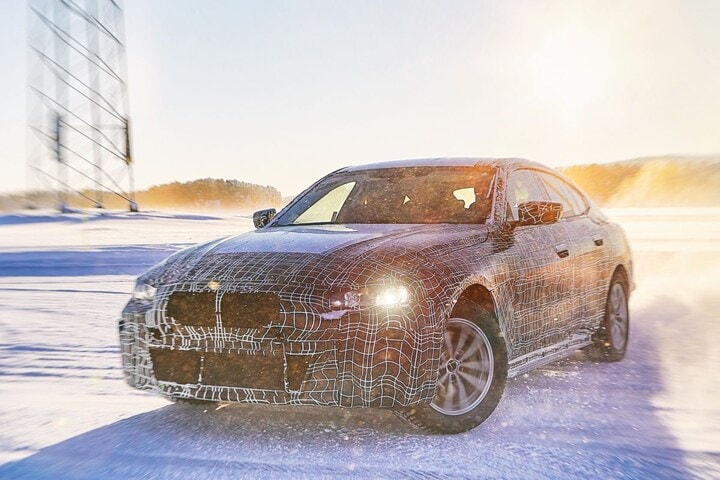 BMW i4