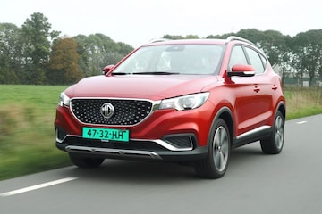 mg zs ev