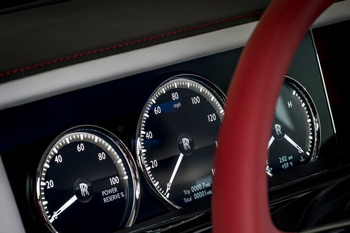 Rolls-Royce Phantom AIDS