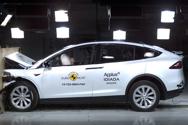 EuroNcap Model X Tesla
