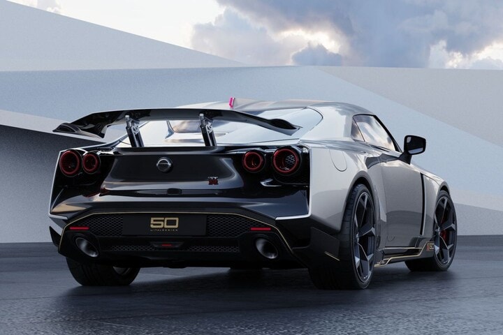 Productieversie GT-R50 by Italdesign