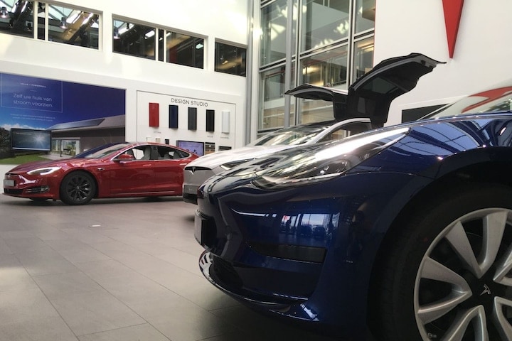 Tesla dealer showroom