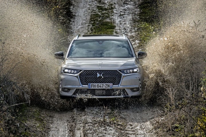 DS 7 Crossback E-Tense 4X4 offroad