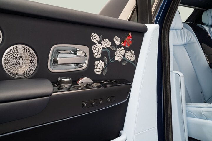 Rolls-Royce Phantom bloemetjes
