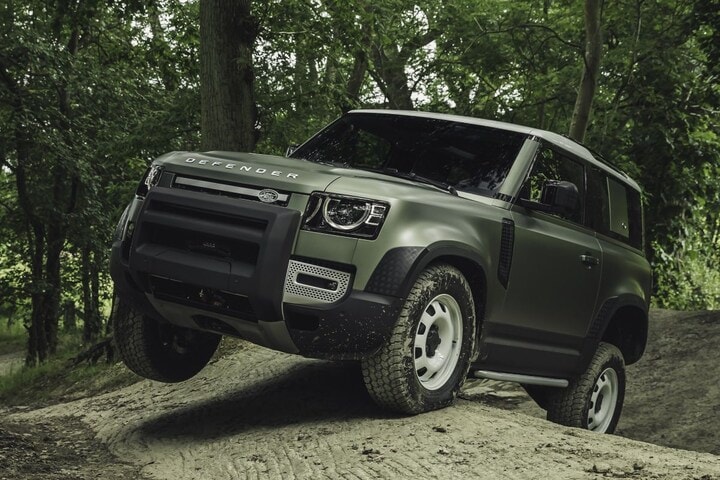 Land Rover Defender 90