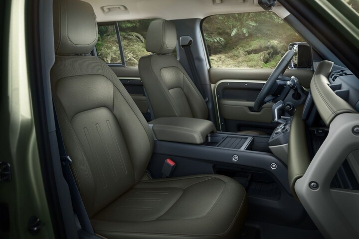 Land Rover Defender 110