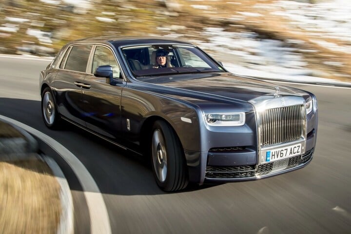 Rolls-Royce Phantom EWB