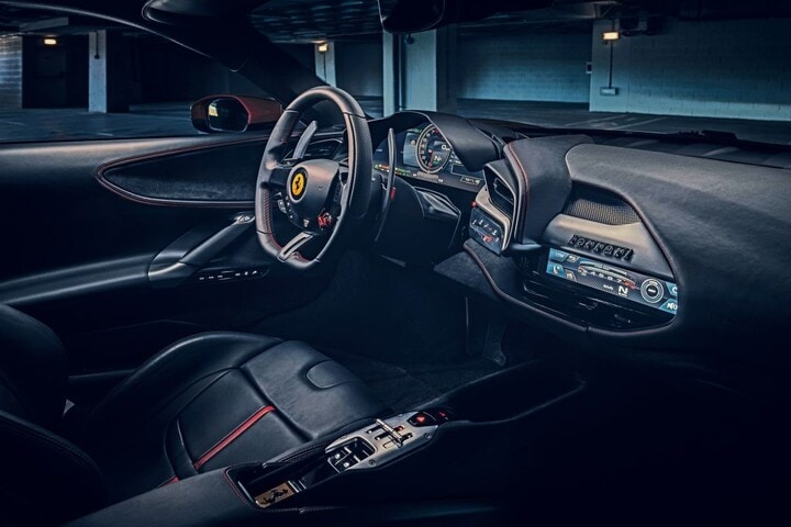 Ferrari SF90 Stradale
