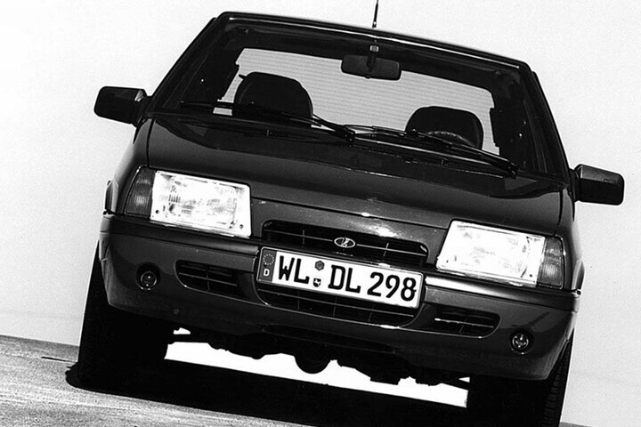 Lada Samara 