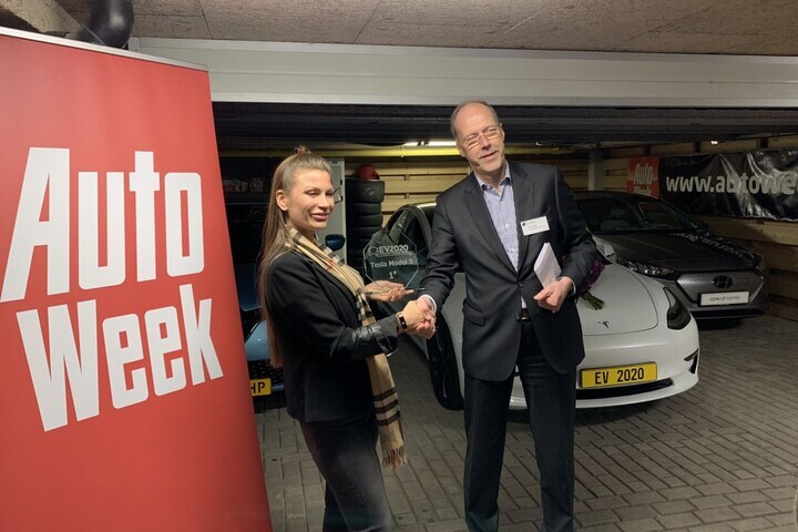 Tesla Model 3 EV van het jaar 2020