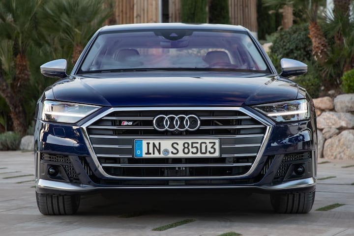 Audi S8