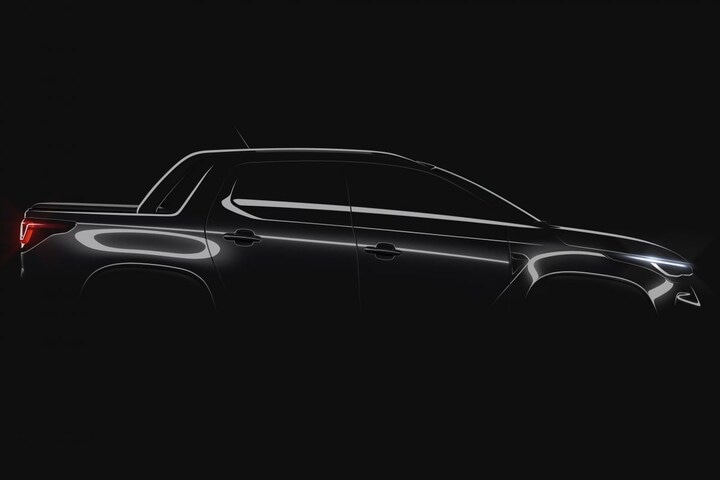Fiat Strada teaser
