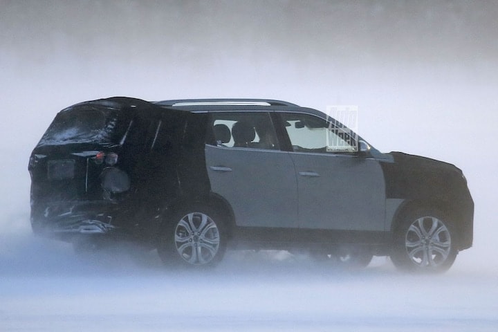 SsangYong Rexton spyshots