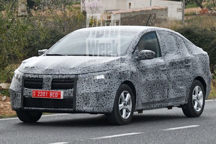 Dacia Logan spionage