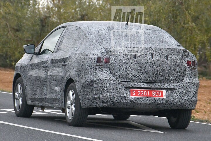 Dacia Logan spionage