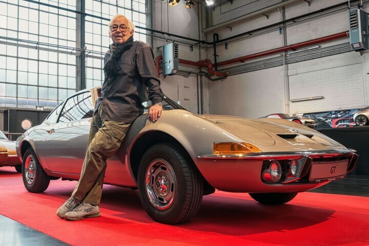 Erhard Schnell Opel GT