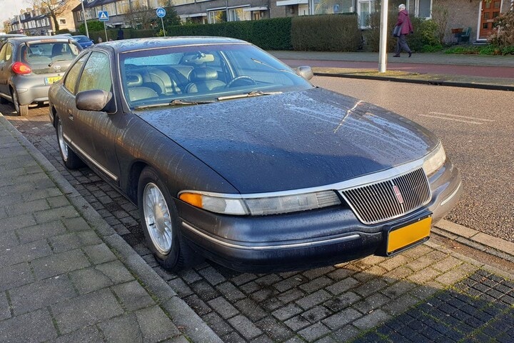 In het Wild: Lincoln MKVIII