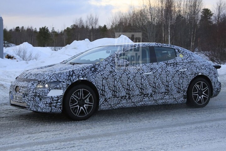 Mercedes-Benz EQE Spionage