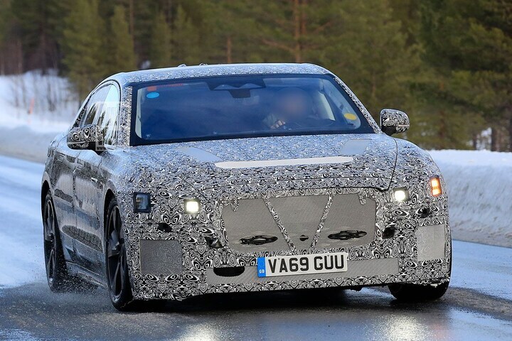 Spyshots Jaguar XJ