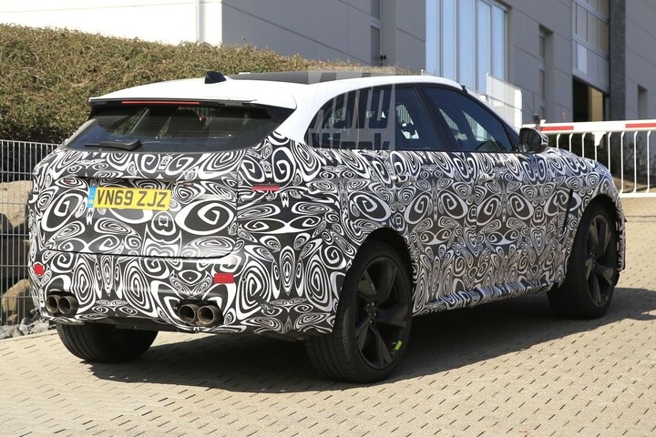 Jaguar F-Pace SVR Spionage