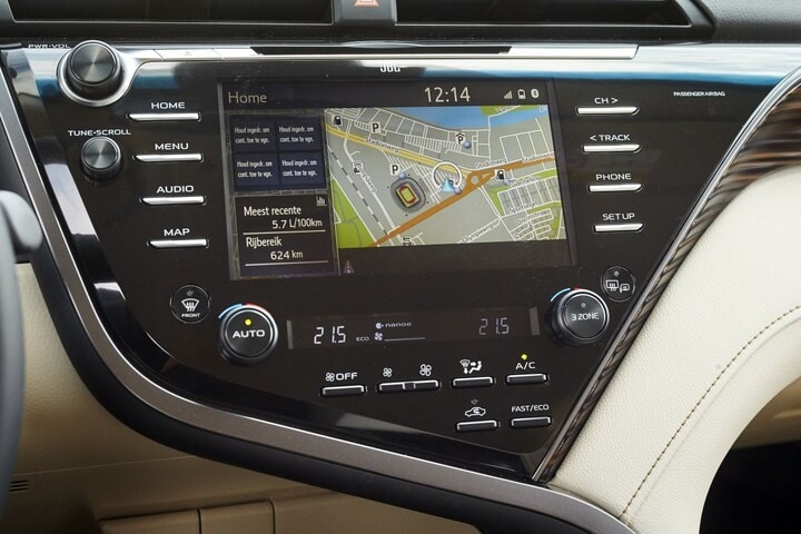 Toyota Camry 2.5 Hybrid Premium