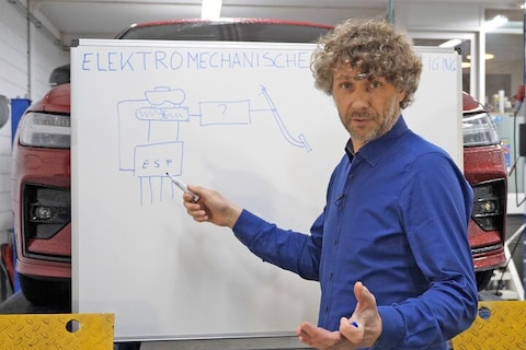 Elektrische rembekrachtiging - Cornelis schetst