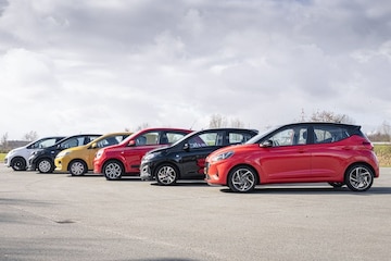 A-segment boodschappenauto kleine auto rijtje 2020