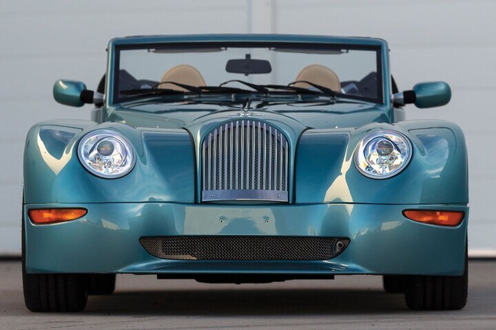 Facelift Friday: Morgan Aero 8