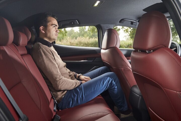 Mazda 3 SkyActiv-X 180 Luxury achterbank