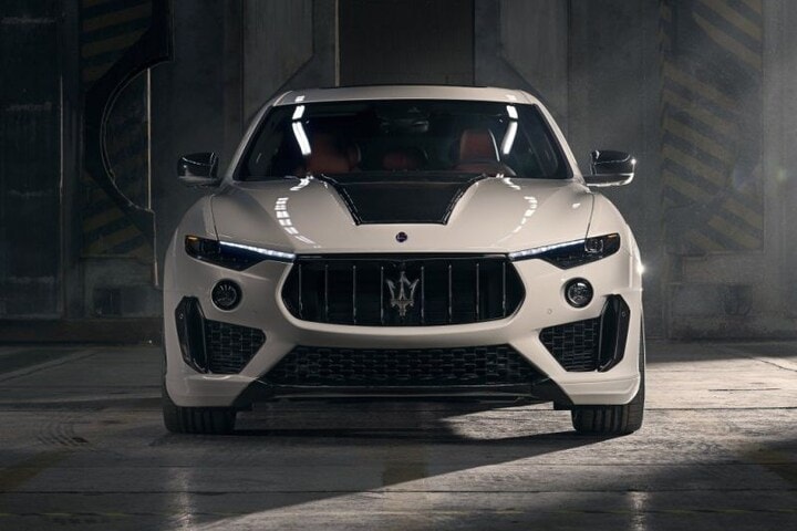 Novitec Maserati Levante Esteso V12