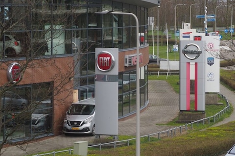 Verkoopcijfers maart kelderen door corona