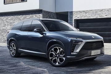 NIO ES8