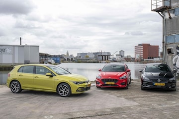 Golf Astra Focus lease zakelijk D-segment hatchbac