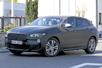 Spyshots BMW X2 facelift