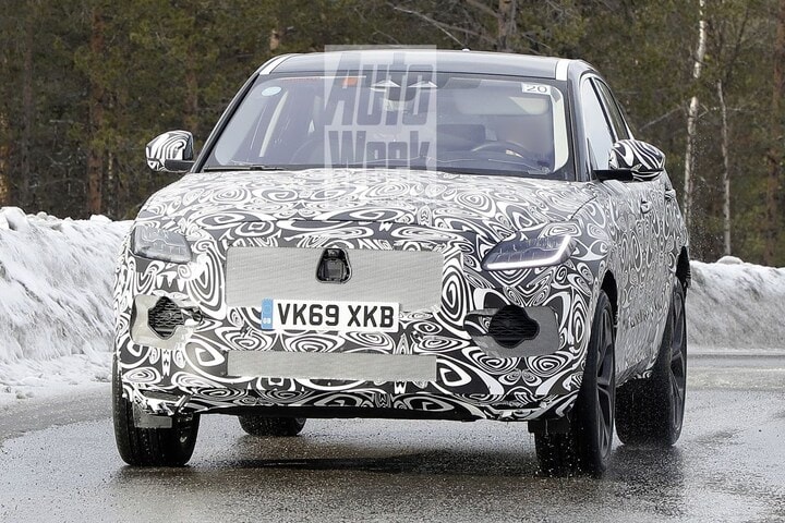 Jaguar E-Pace spionage