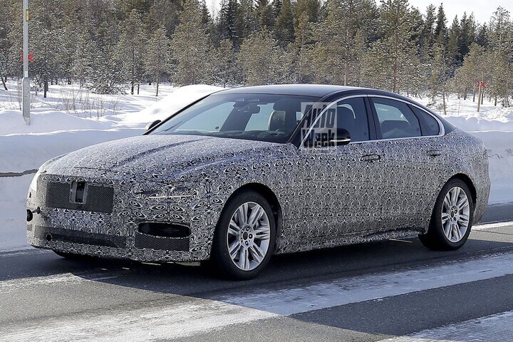Spyshots Jaguar XF
