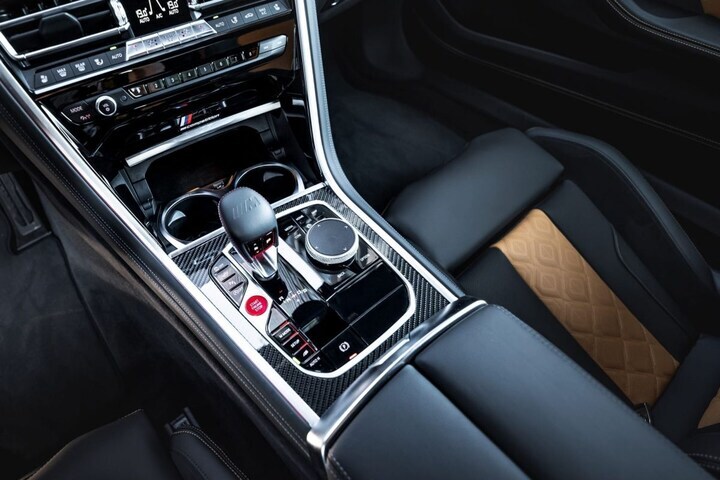 BMW M8 Competition Manhart MH8