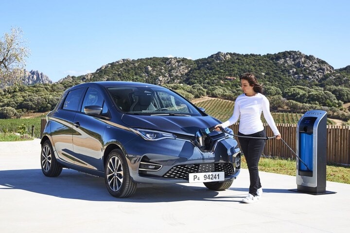Renault Zoe stekker laadpaal