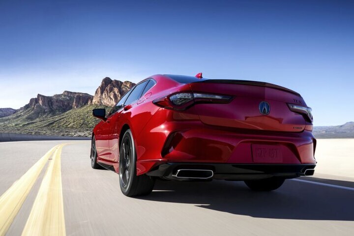 Acura TLX 2020