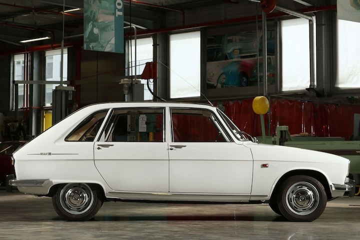 Renault wielbasis 4 6 16