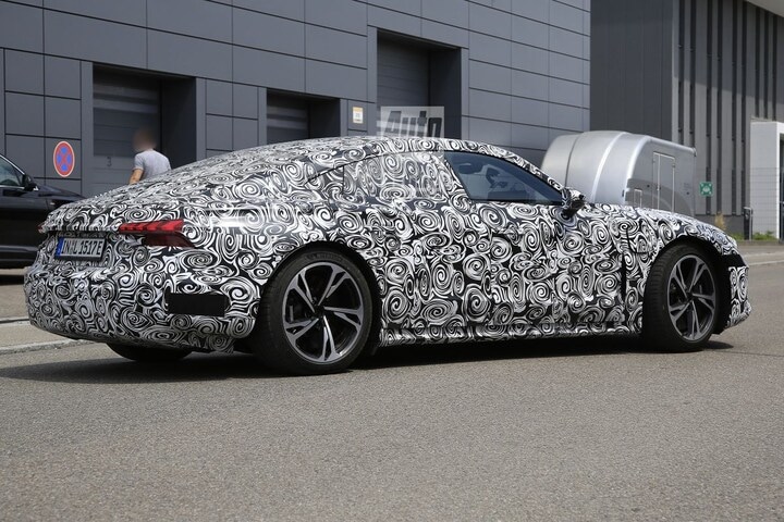 Audi E-tron GT spionage