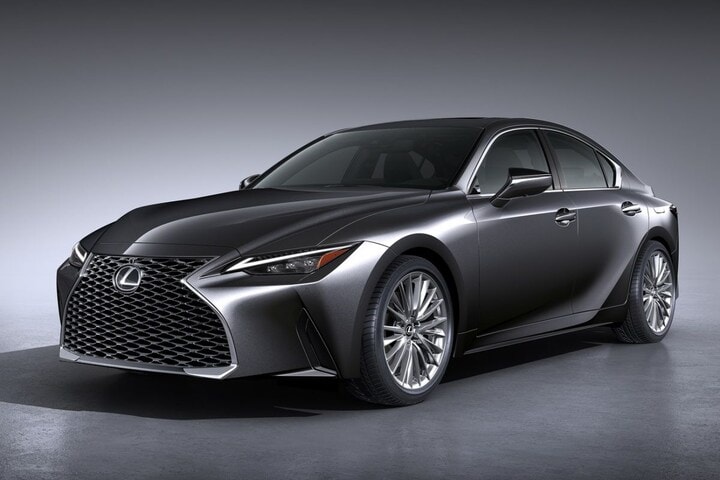 Lexus IS