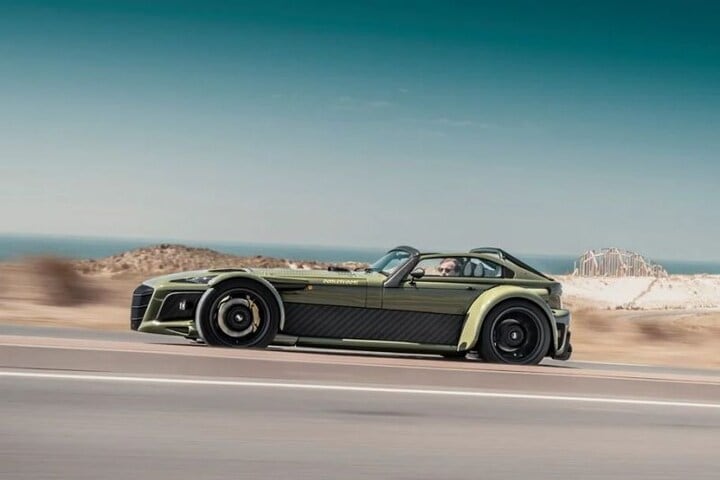 Donkervoort D8 GTO JD70