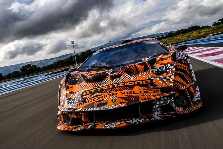 Lamborghini SCV12