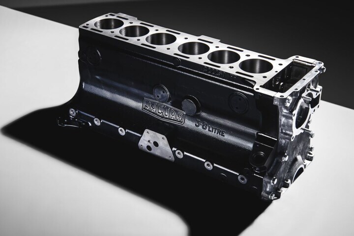 Jaguar motor